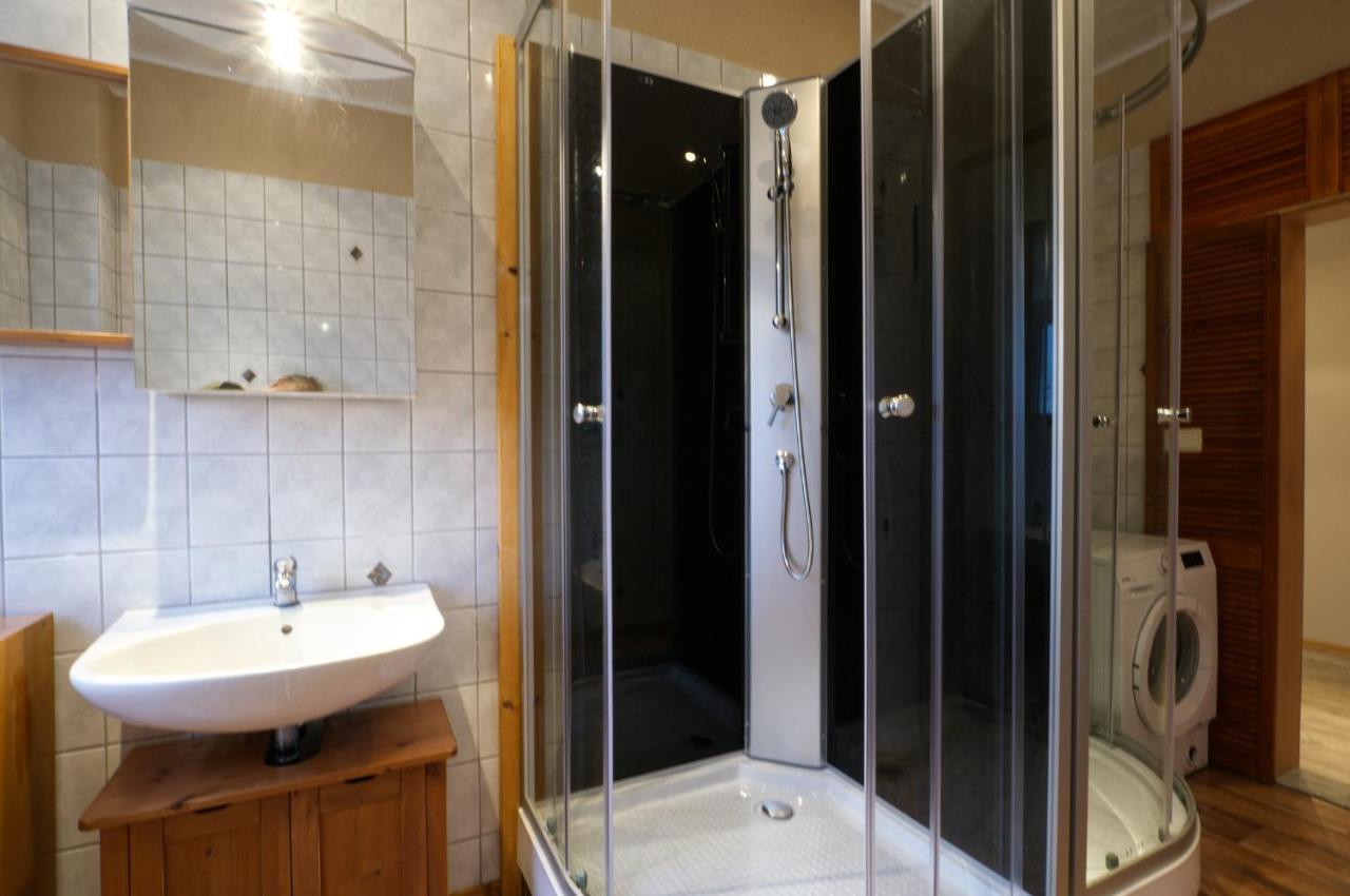 Ferienwohnung Am Busbahnhof Annaberg-Buchholz Bagian luar foto