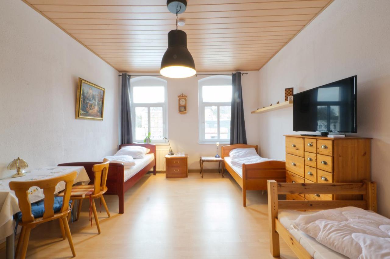 Ferienwohnung Am Busbahnhof Annaberg-Buchholz Bagian luar foto