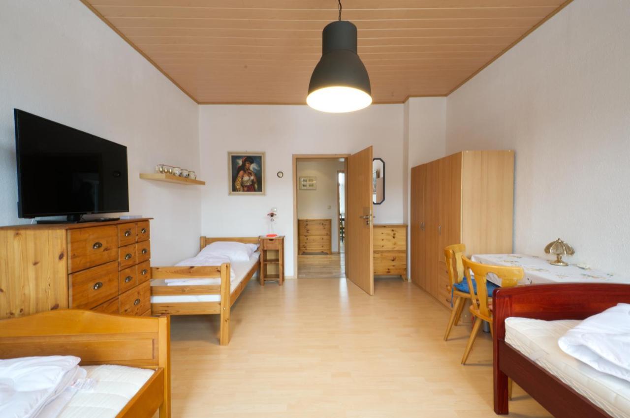 Ferienwohnung Am Busbahnhof Annaberg-Buchholz Bagian luar foto