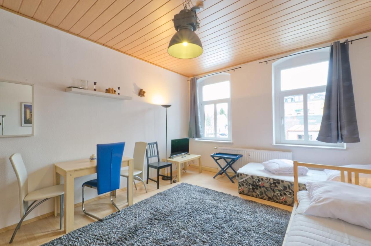 Ferienwohnung Am Busbahnhof Annaberg-Buchholz Bagian luar foto
